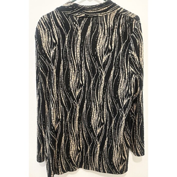 JM Collection Woman 1X Black Gold Abstract Open Front Jacket Cardigan Stretch - Picture 2 of 7